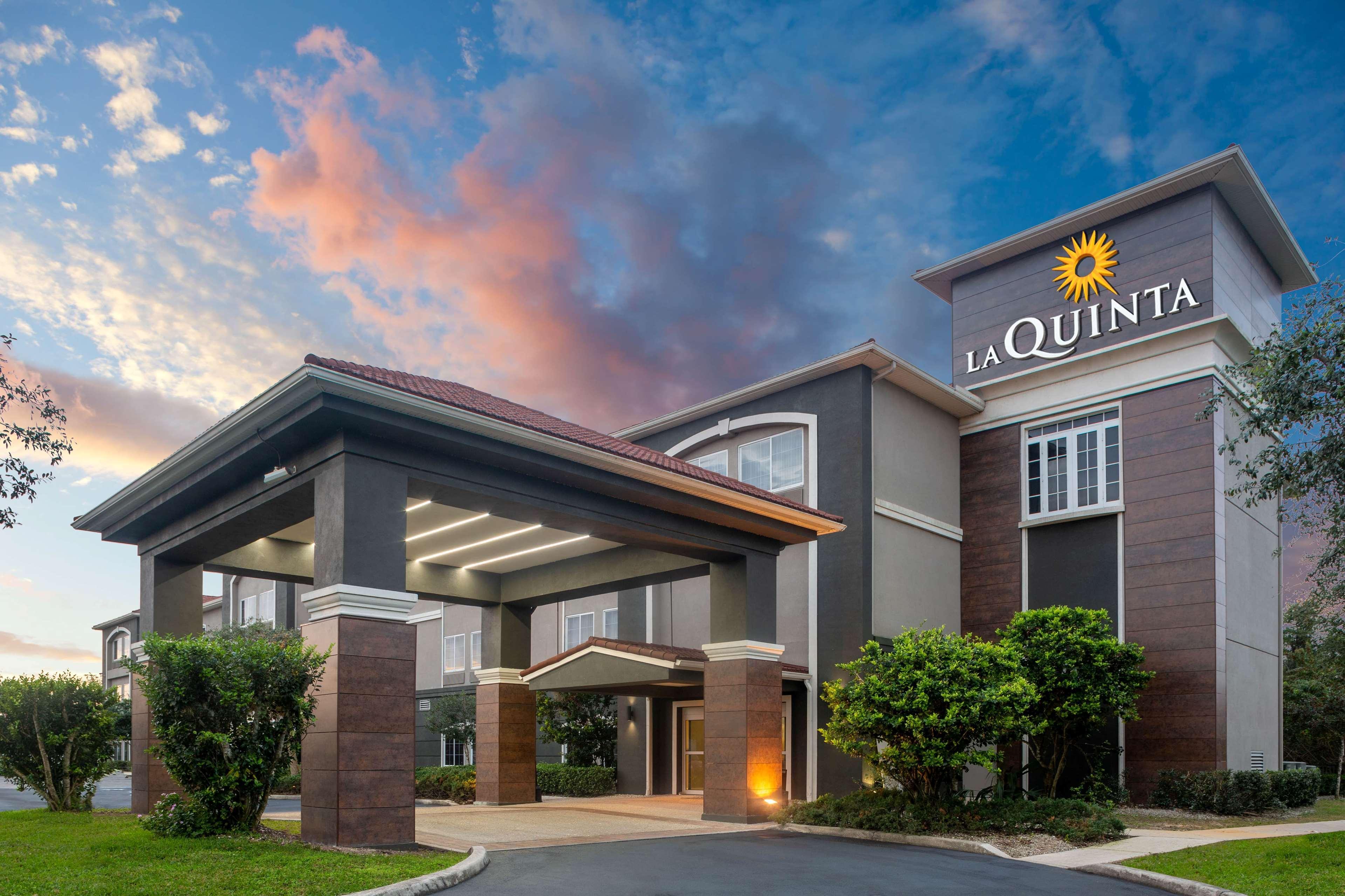 Отель La Quinta By Wyndham Себринг Экстерьер фото
